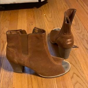 Toms booties